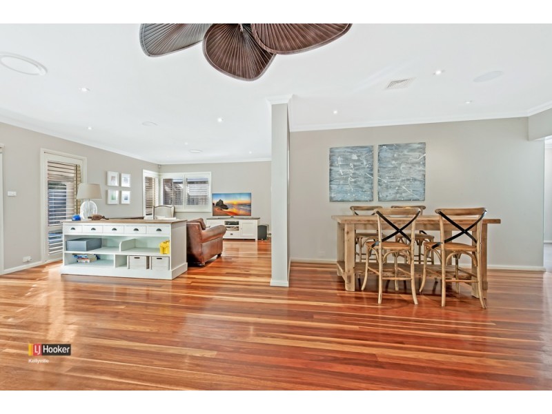 4 Valenti Crescent, Kellyville NSW 2155