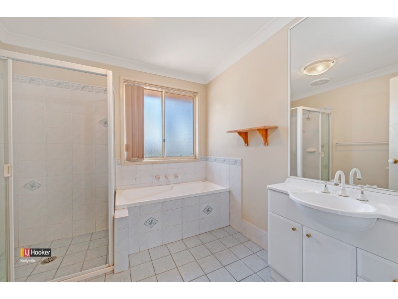 105 Sentry Drive, Stanhope Gardens NSW 2768