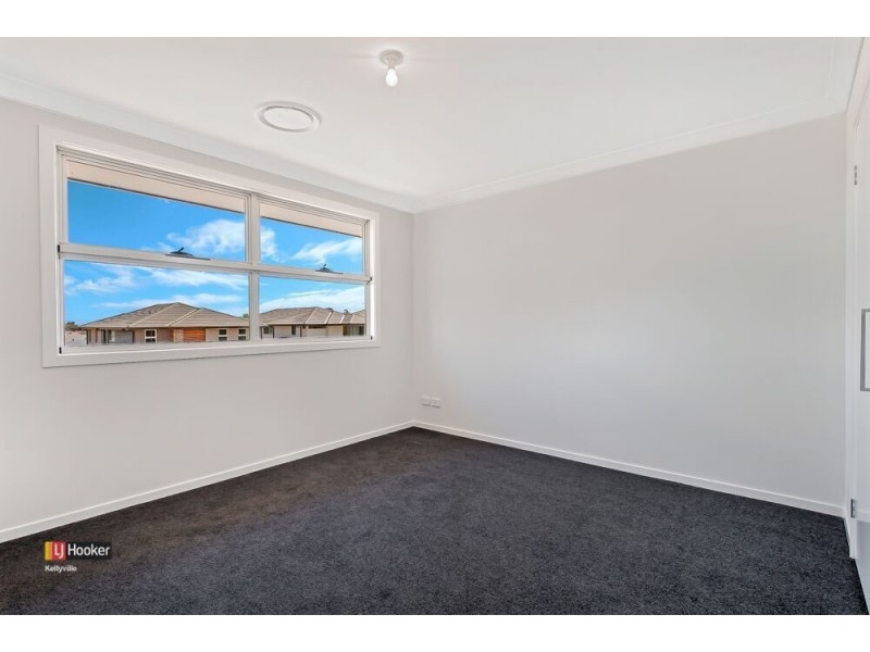 45 Bresnihan Avenue, Kellyville NSW 2155