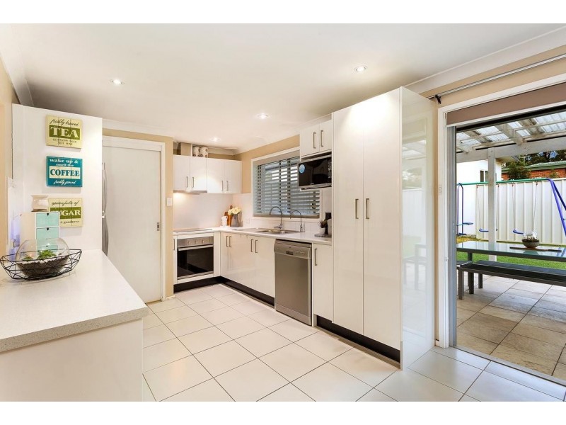 20 Quakers Hill Parkway, Quakers Hill NSW 2763
