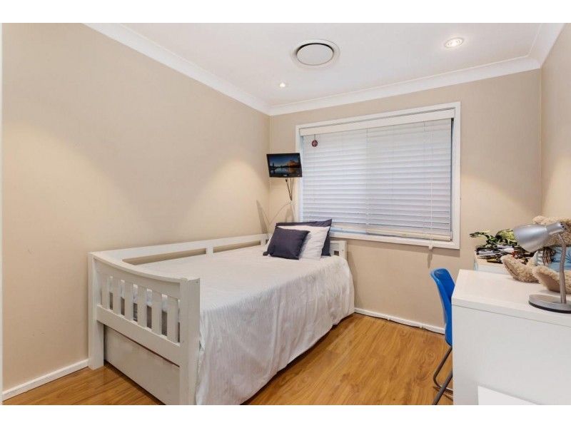 20 Quakers Hill Parkway, Quakers Hill NSW 2763