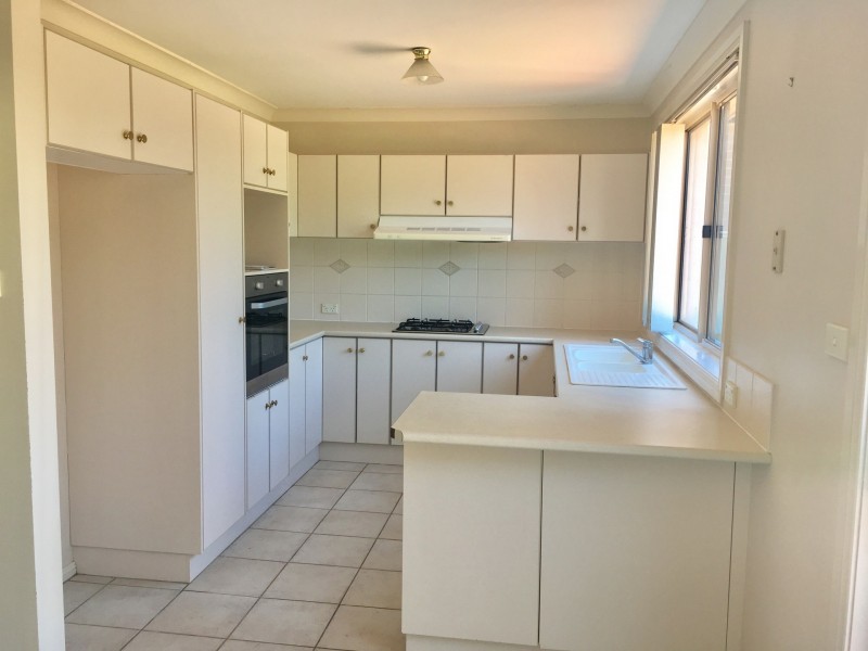 28 Iwan Place, Beaumont Hills NSW 2155