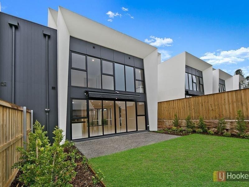 24 Messenger Street, Kellyville NSW 2155