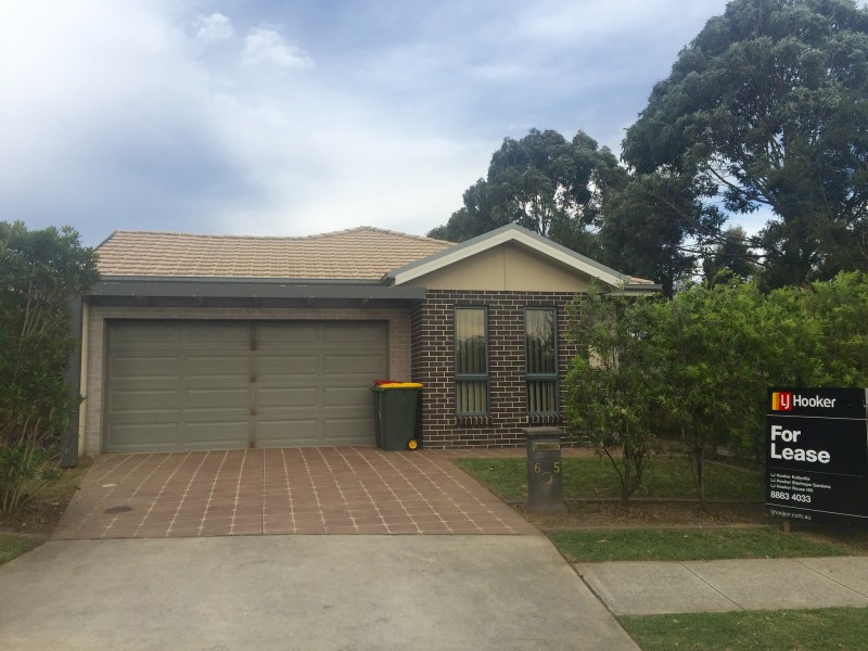 65 Pebble Crescent, The Ponds NSW 2769