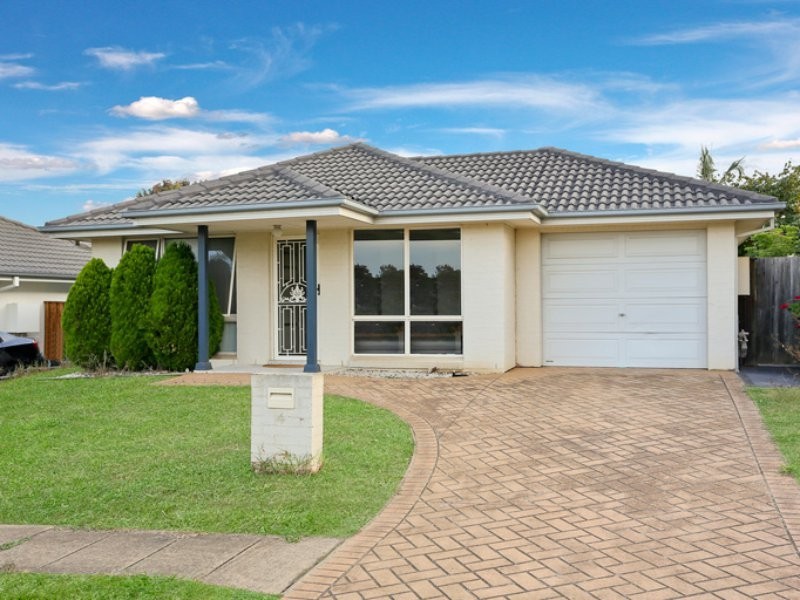 4 Oldbury Street, Stanhope Gardens NSW 2768