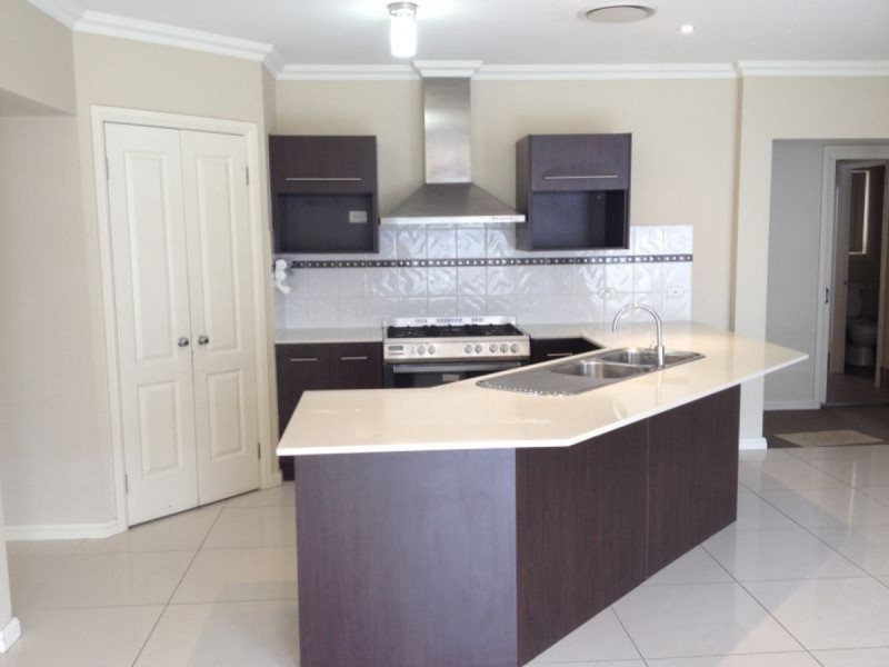 6 Freedom Circuit, Kellyville Ridge NSW 2155