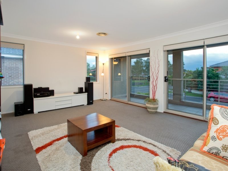 27 Ulmara Avenue, The Ponds NSW 2769