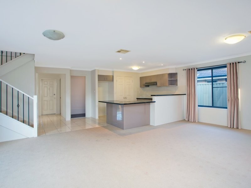 44 Damien Drive, Parklea NSW 2768