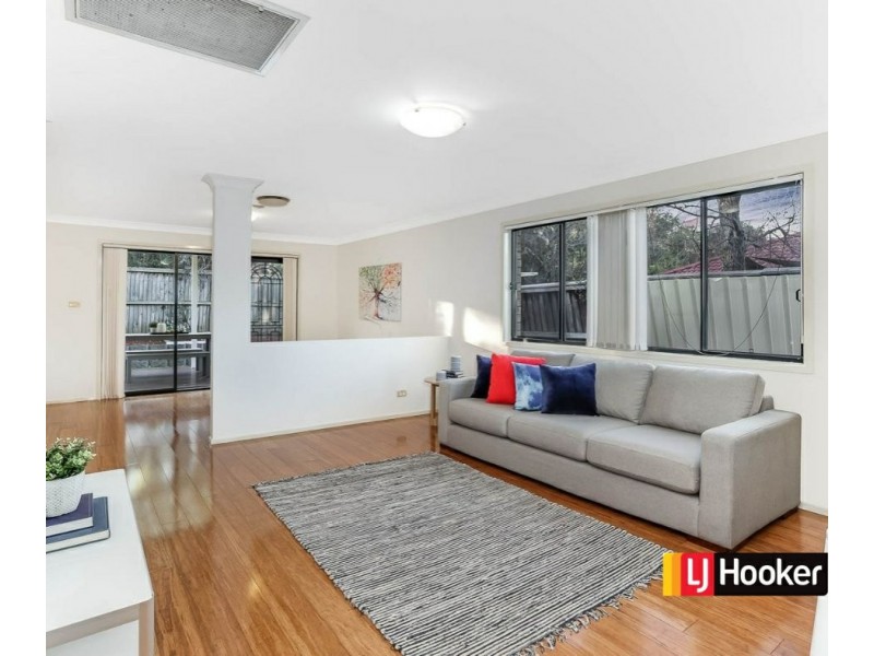 24 Fraser Ave, Kellyville NSW 2155