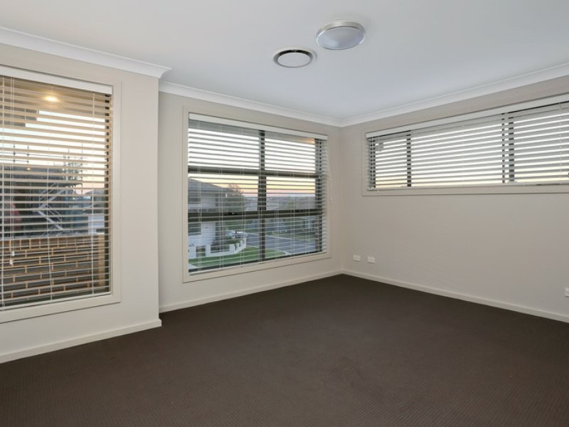 6 Centennial Drive, The Ponds NSW 2769