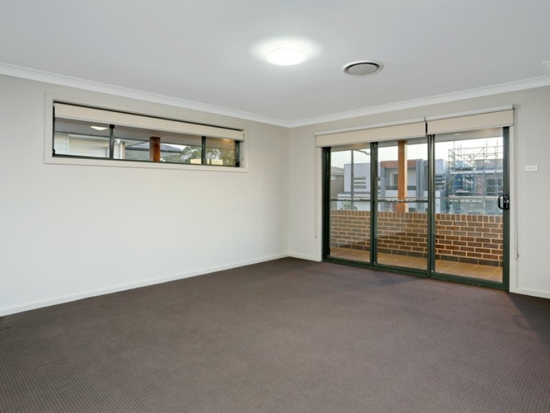 6 Centennial Drive, The Ponds NSW 2769