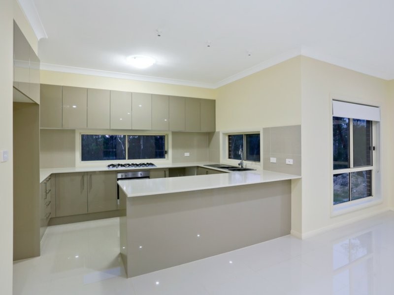 18 Saltwater Cres, Kellyville NSW 2155