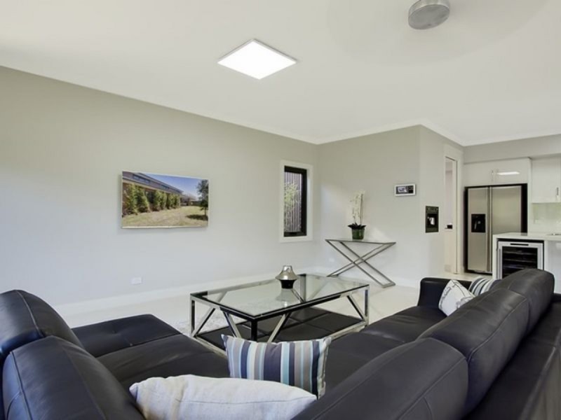 7 London Court, Kellyville NSW 2155
