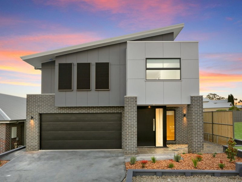 22 Timbarra Avenue, Kellyville NSW 2155