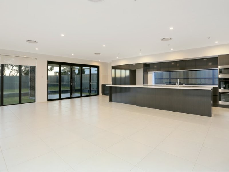 22 Timbarra Avenue, Kellyville NSW 2155