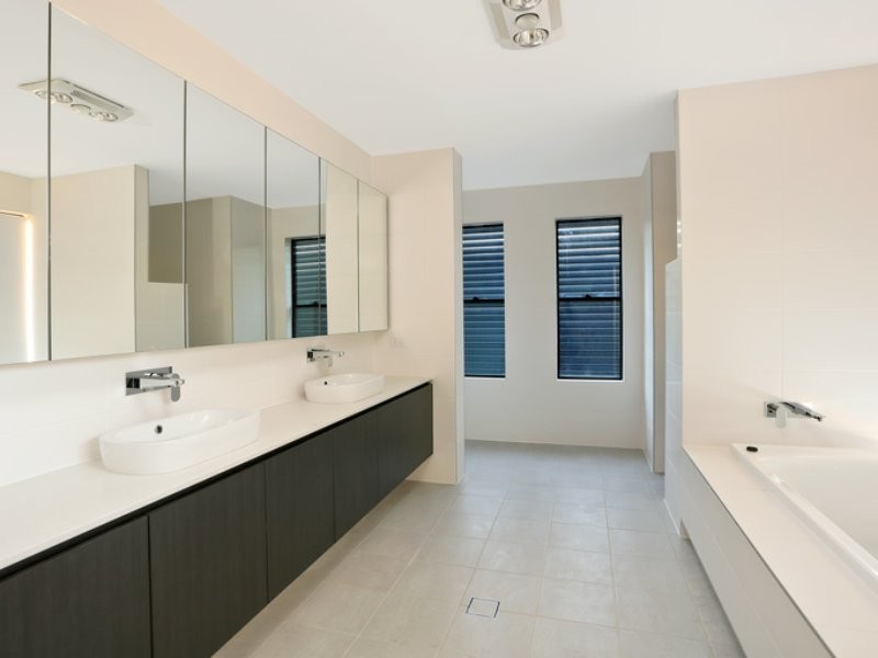 22 Timbarra Avenue, Kellyville NSW 2155