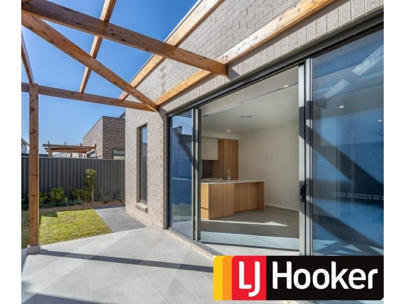 50 Watkins Crescent, Marsden Park NSW 2765