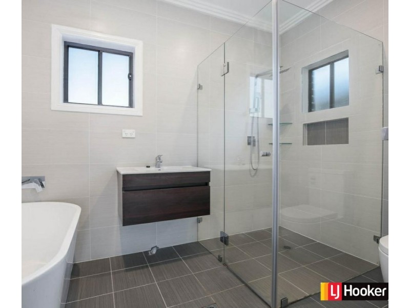 8 Sand Street, The Ponds NSW 2769