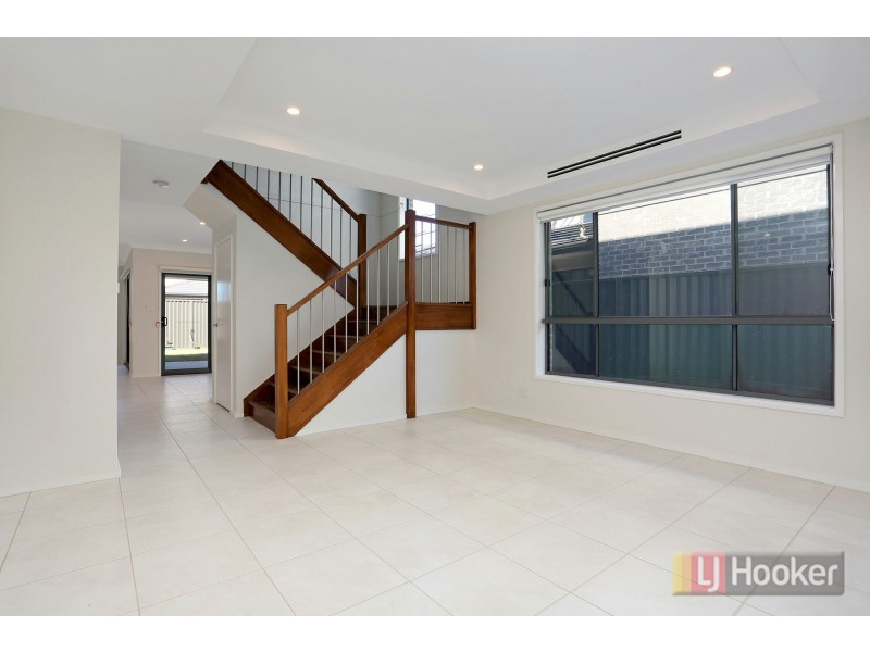 11 Suters Avenue, Marsden Park NSW 2765