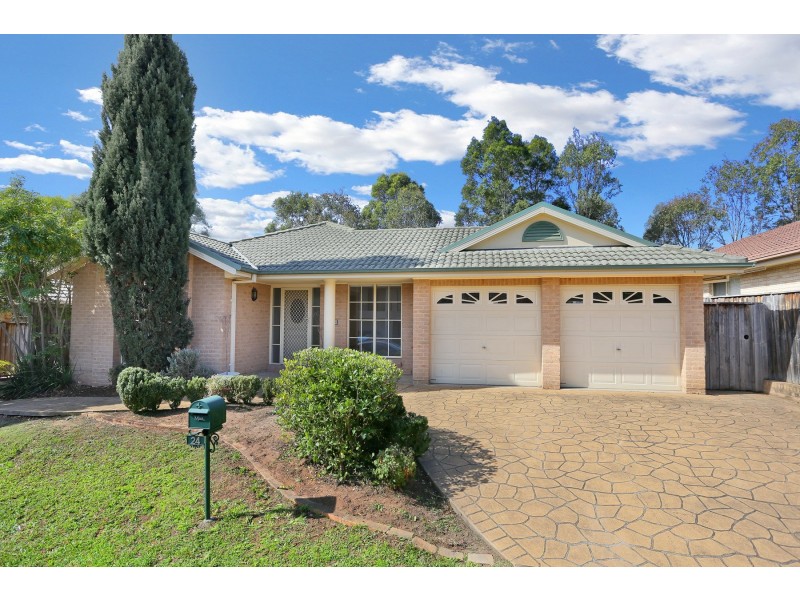 24 Roxburgh Crescent, Stanhope Gardens NSW 2768