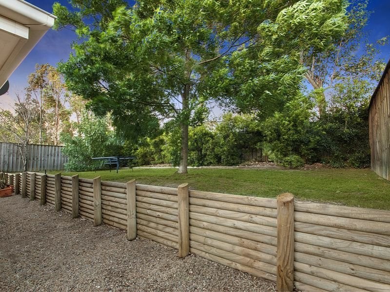 20 Roxburgh Cres, Stanhope Gardens NSW 2768