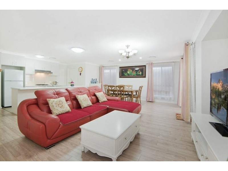 11 O’Shea Crescent, Kellyville NSW 2155