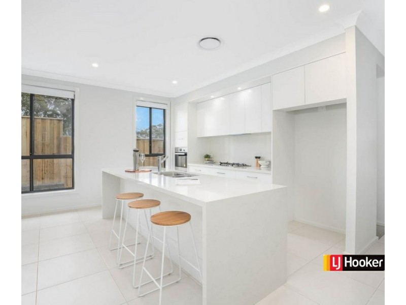 12 Kumbatine Crescent, Kellyville NSW 2155