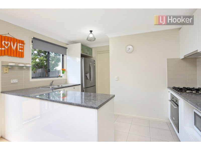 61 Somersby Circuit, Acacia Gardens NSW 2763