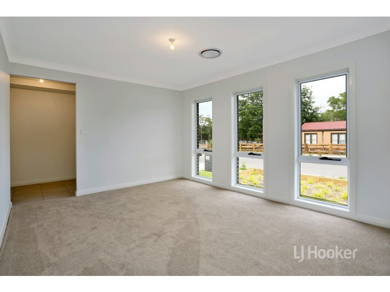 18 Bislett Crescent, Kellyville NSW 2155