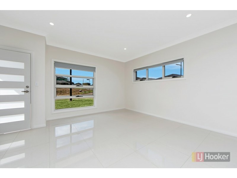 16 Yosemite Street, The Ponds NSW 2769