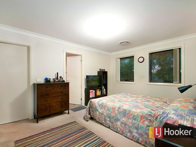 21 Newbury Avenue, Stanhope Gardens NSW 2768
