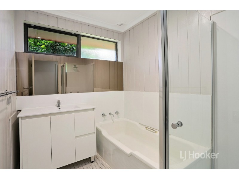 4 Chalet Road, Kellyville NSW 2155