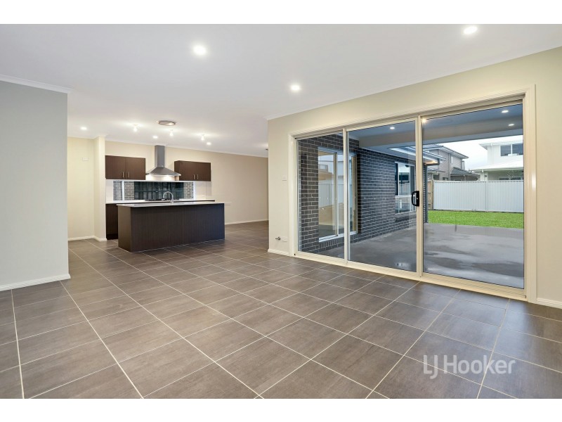 65 Stamford Bridge Avenue, Kellyville NSW 2155