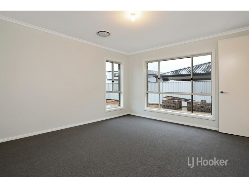 65 Stamford Bridge Avenue, Kellyville NSW 2155