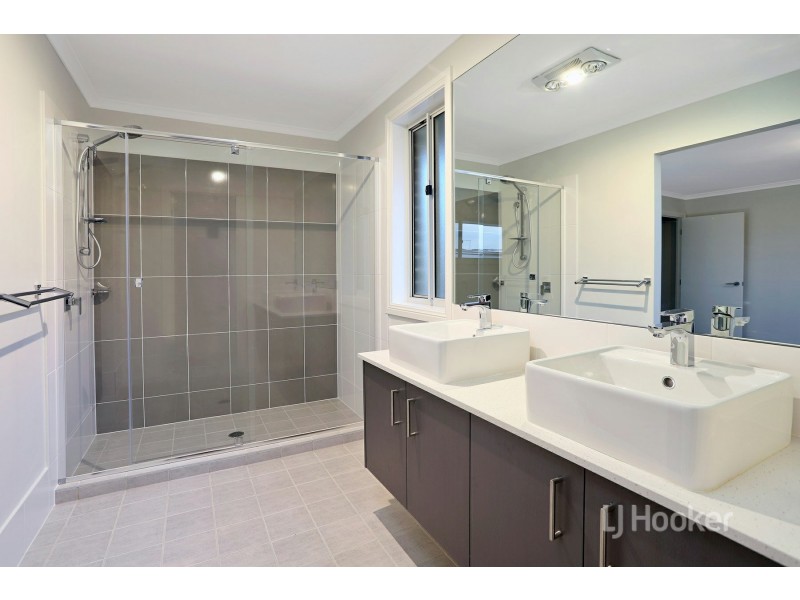 65 Stamford Bridge Avenue, Kellyville NSW 2155