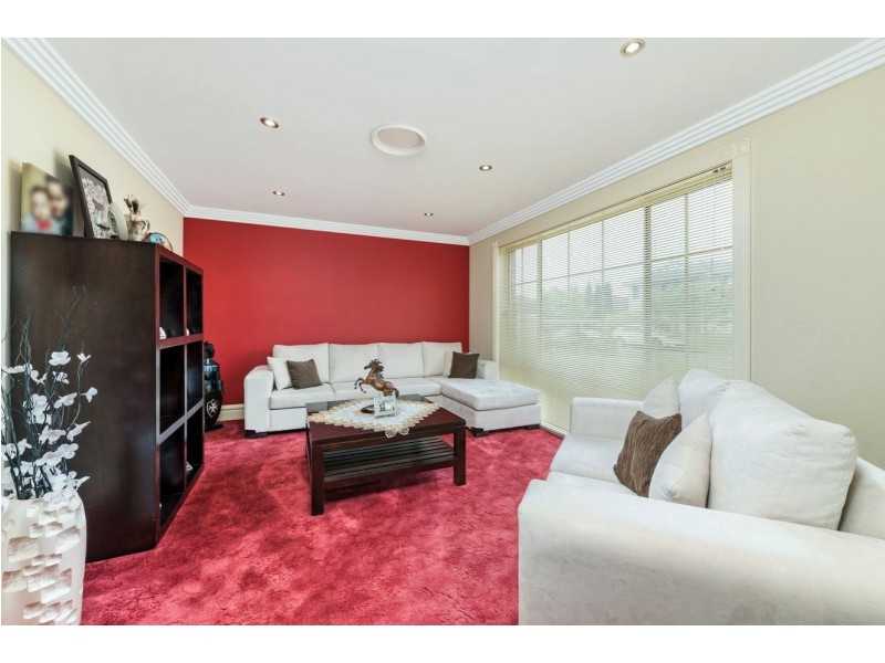 37 Damien Drive, Parklea NSW 2768