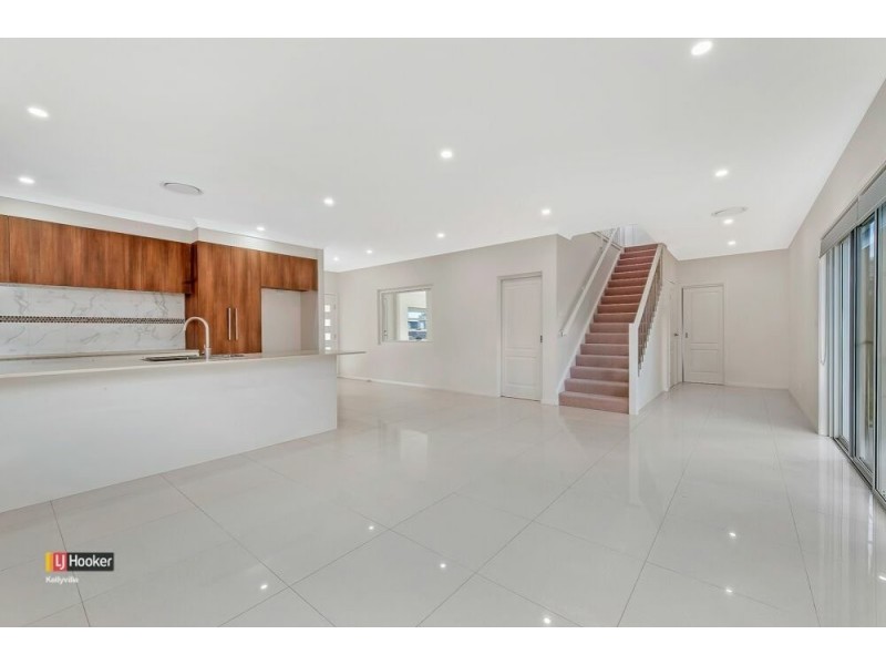 10 Asgard Street, The Ponds NSW 2769