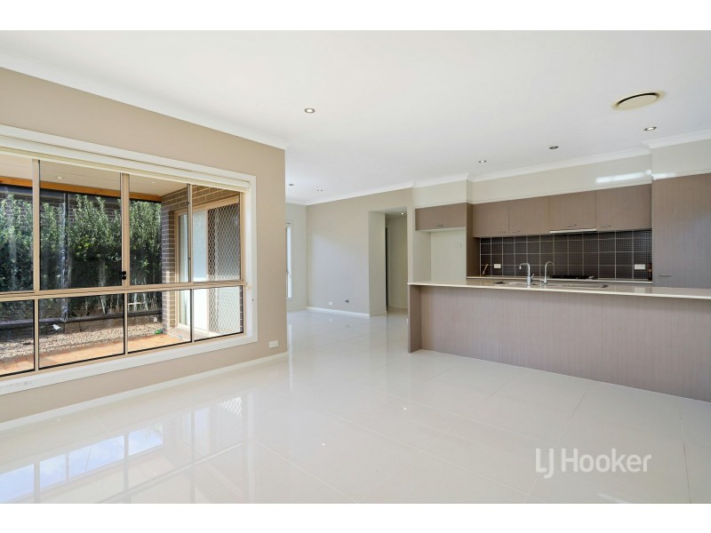 21 Deneden Avenue, Kellyville Ridge NSW 2155