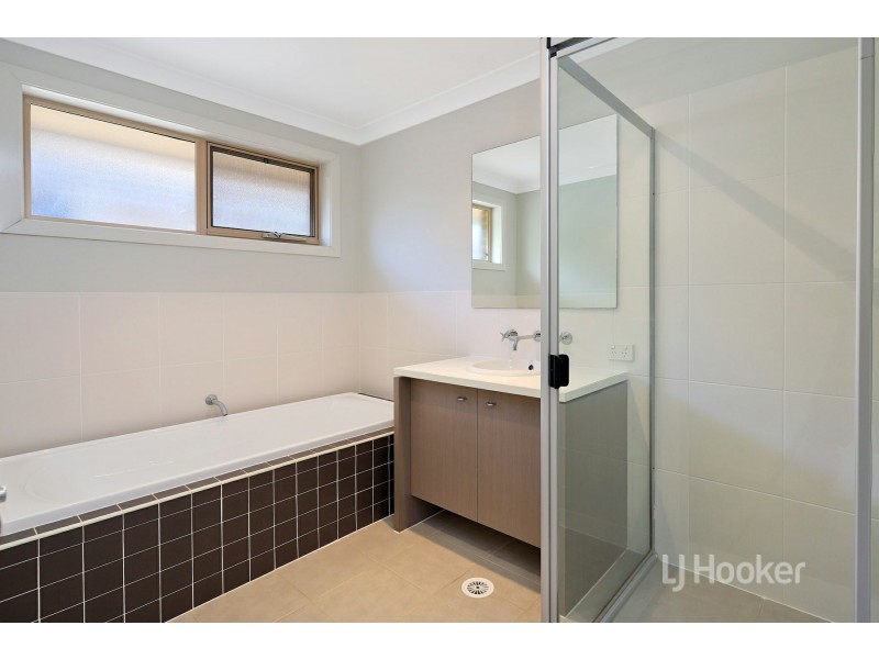 21 Deneden Avenue, Kellyville Ridge NSW 2155