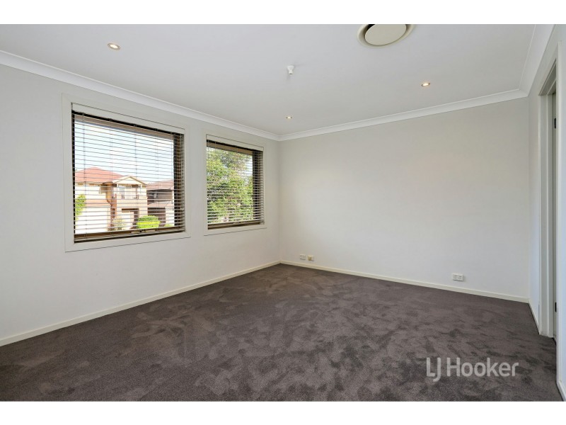 21 Deneden Avenue, Kellyville Ridge NSW 2155