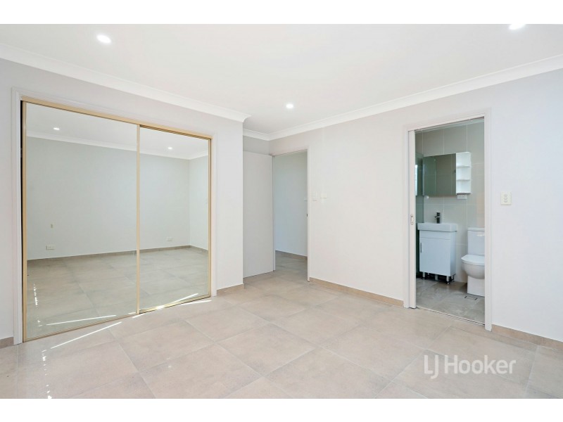 18 Mandarin Way, Glenwood NSW 2768