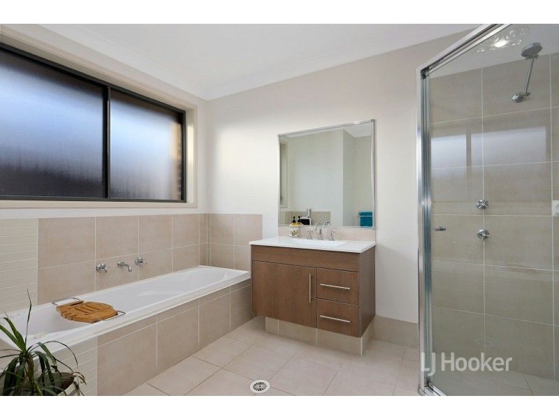 3 Paringa Drive, The Ponds NSW 2769