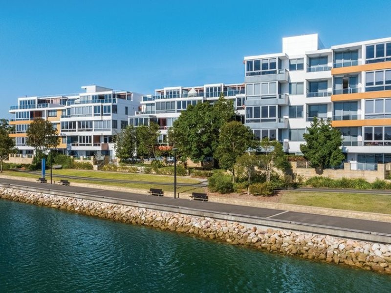 718/50 Shoreline Drive, Rhodes NSW 2138