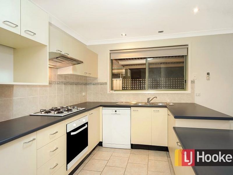 13 Blacksmith Close, Stanhope Gardens NSW 2768