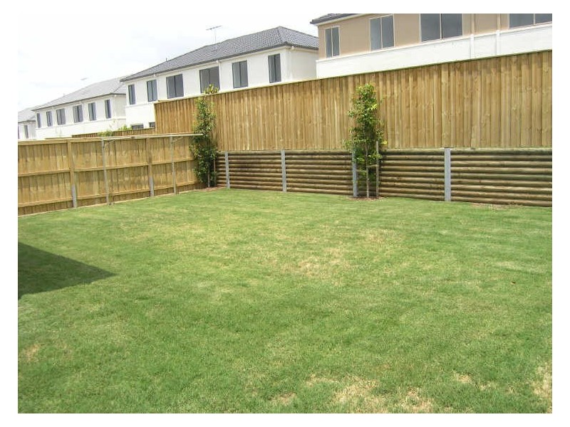 8 Spearwood Circuit, Acacia Gardens NSW 2763