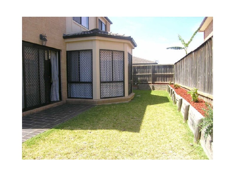 3 Apache Grove, Stanhope Gardens NSW 2768