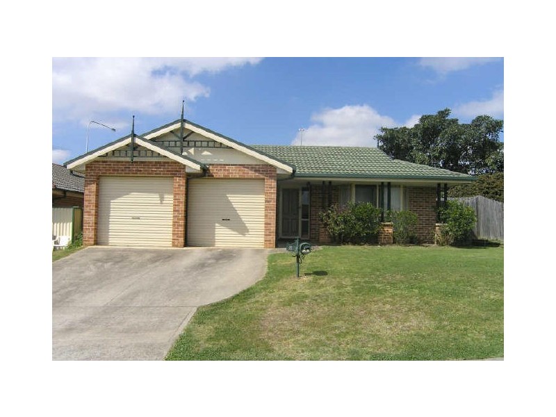 8 Guernsey Way, Stanhope Gardens NSW 2768