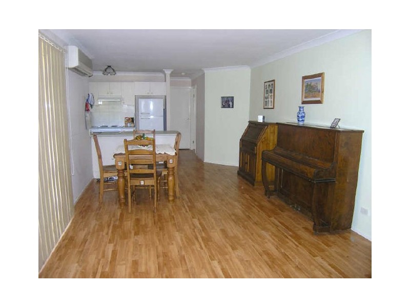 8 Guernsey Way, Stanhope Gardens NSW 2768