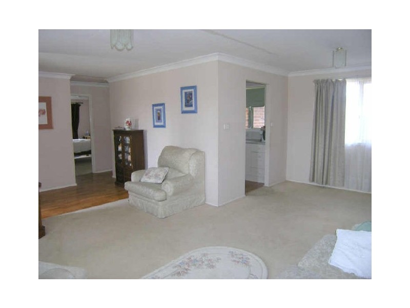 8 Guernsey Way, Stanhope Gardens NSW 2768