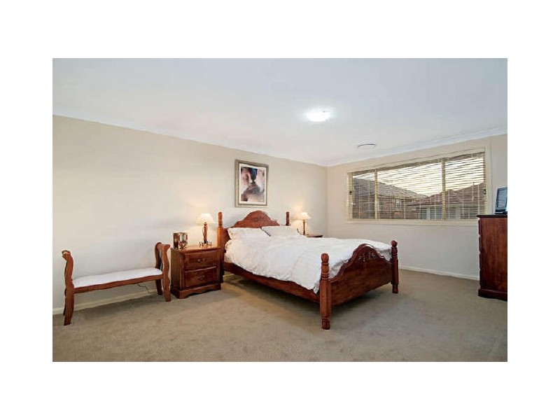 4 Bruton Ave, Kellyville Ridge NSW 2155